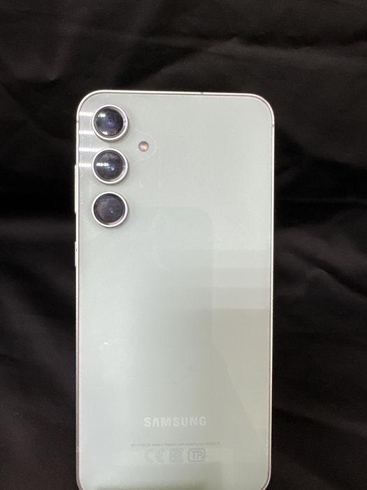 Samsung S 23 FE 256gb лот (833173)