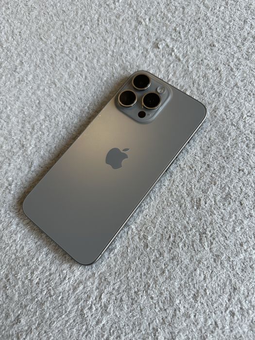 iPhone 15 Pro Max 256GB / Отличное состояние