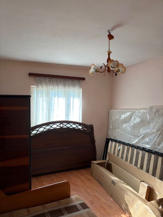 Vând casă zona centrală Pașcani