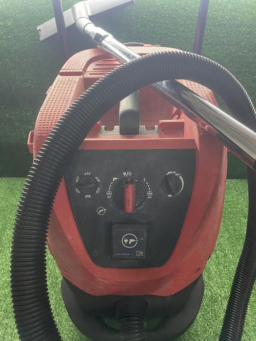 Прахосмукачка MILWAUKEE AS 42 MAC за сухо и мокро почистване