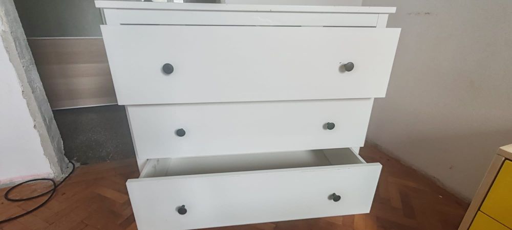 Comoda ikea cu sertare