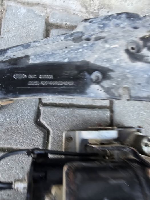 Оригинален компресор въздушно окачване-HITACHI  Land Rover Range Rover