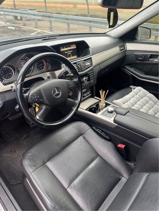 Mercedes e class w212