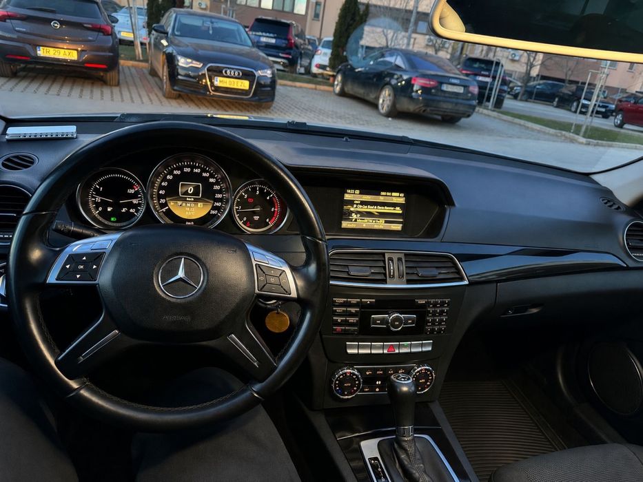 Mercedes-benz C class w204facelift 2.2 diesel automat