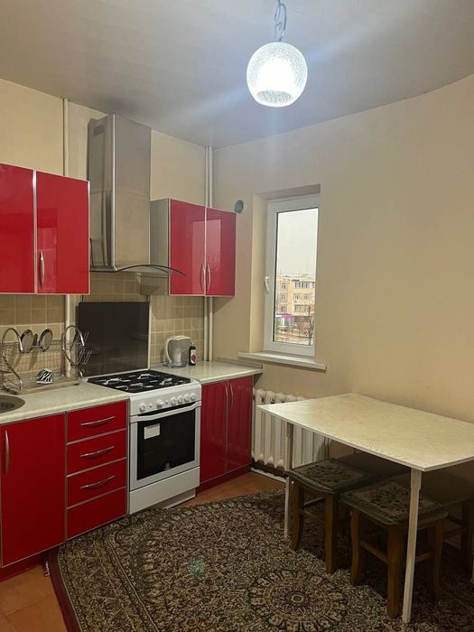 Аренда юнусабад-15 4/4/5 пустая