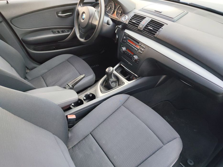 BMW SERIA1/AN 2010/2 LITRI Diesel 116 CP