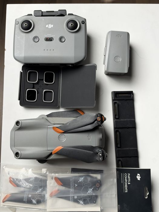 DJI Air 2S – Fly More Combo