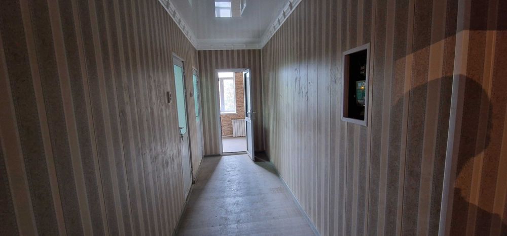 Зудлик билан Ангренда 3 хонали квартира сотилади