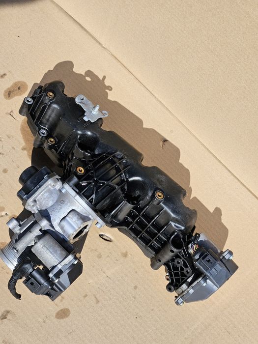 Galerie de admisie clamete motoras 2.0 tdi cba cbab cbb cbbb cbd cbdc cag caga caha cah Passat b6 cc touran tiguan Audi A3 8p A4 b skoda superb 8