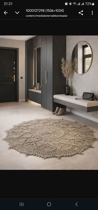 Вязаный ковер из джута