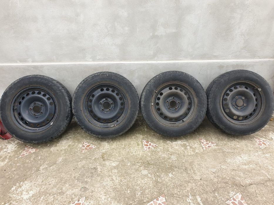 Jante / Roti de iarna Opel cu anvelope Pirelli de iarna