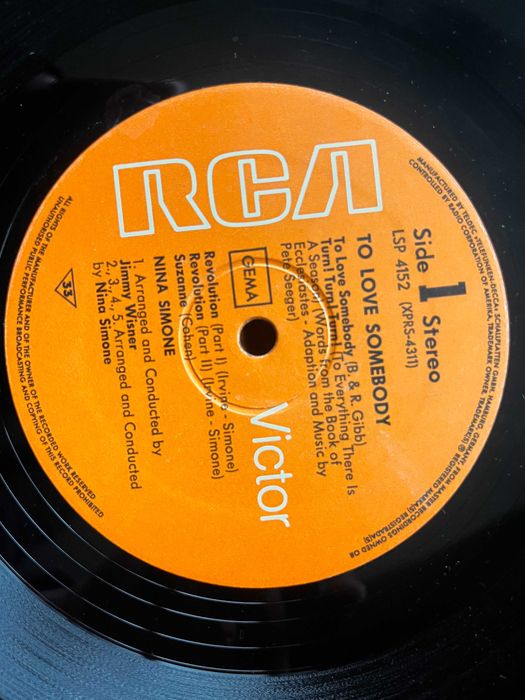 Плоча и дискове Nina Simone, U2