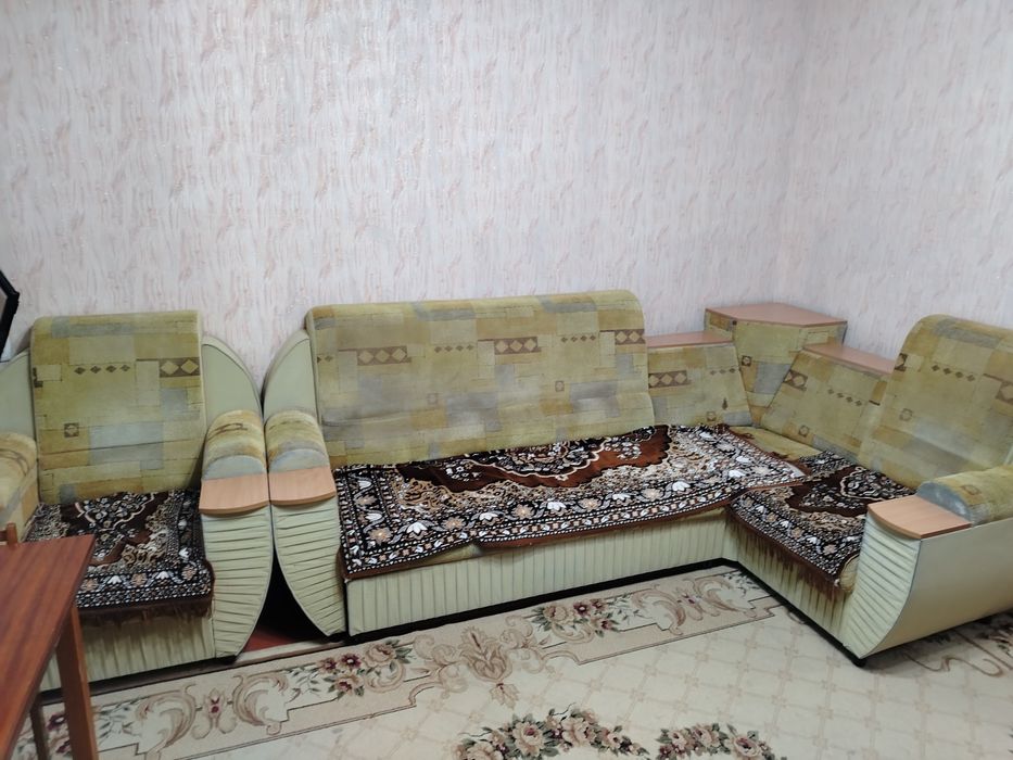 Продам угловой диван