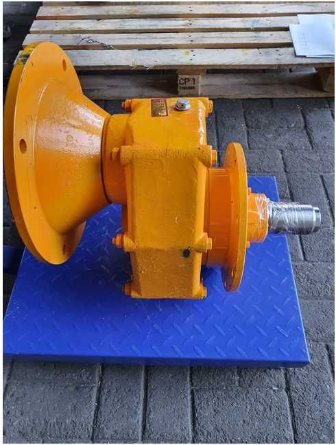 Редуктора шнекового конвейера. Китай.