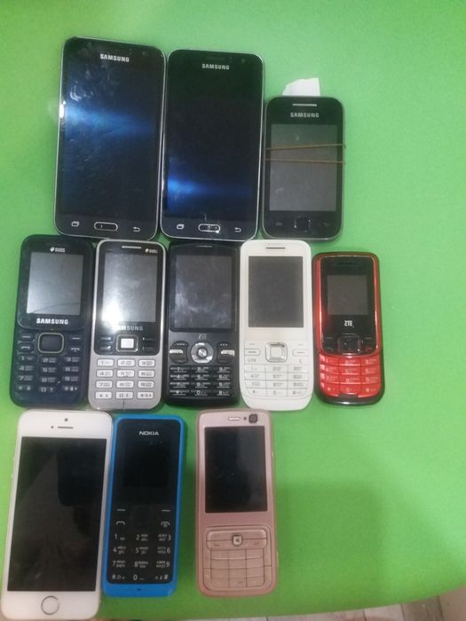 телефоны разные Nokia Apple Samsung ZTE