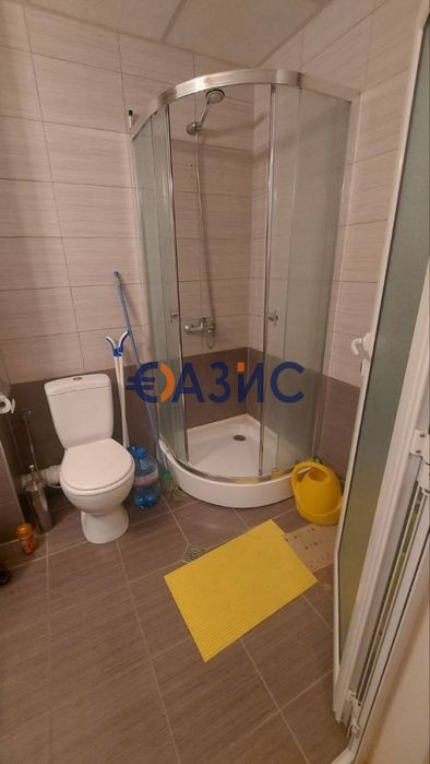 Продава се Двустаен апартамент в к.к. Слънчев бряг - 64 кв.м за 582 €/кв.м - Снимка #2