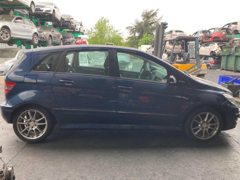 Mercedes B Class 2.0CDI 2008г. НА ЧАСТИ!