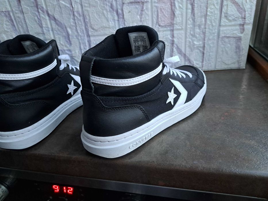 мъжки маратонки,кецове,спортни кожени обувки,,ном.41,Converse