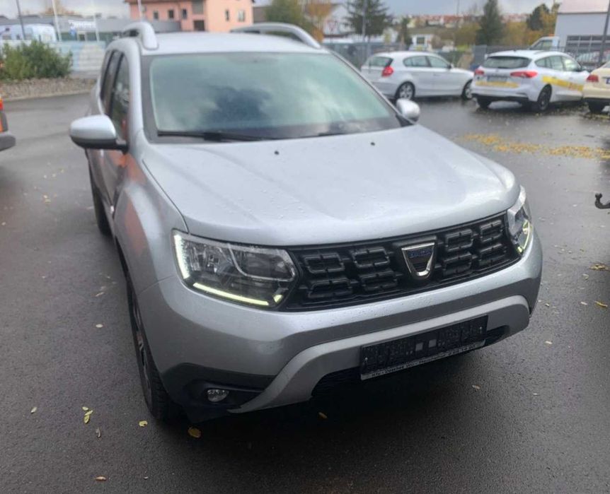 PIESE Duster | Bară | Capotă | Far | Aripă | Grilă | Ușă | Oglindă...