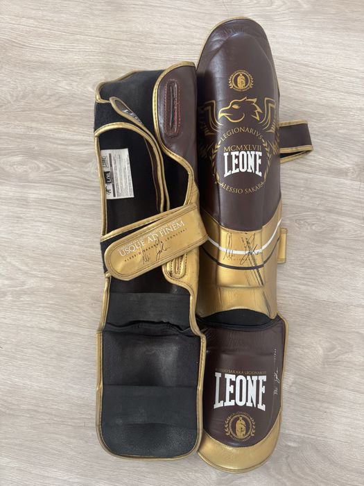 Продавам протектори за крака Leone за Кикбокс и Муай Тай