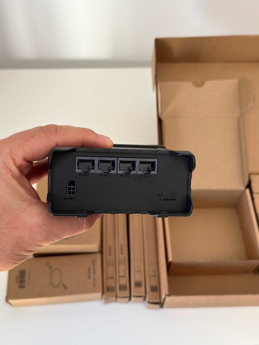 Teltonika RUT901 Industrial LTE WiFi Router