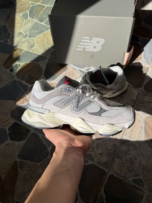 New Balance 9060