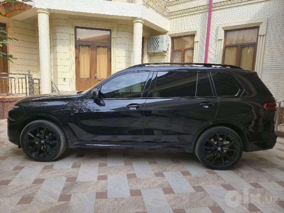 BMW X7  zur xolatda