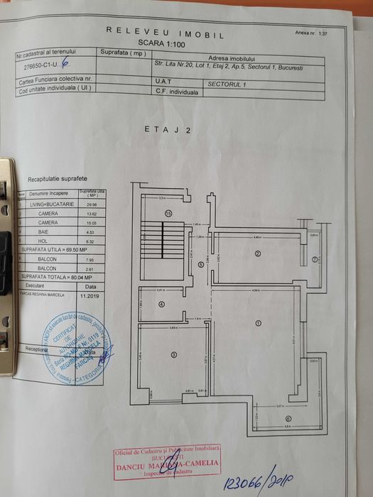 Apartament 4 camere decomandat, Damaroaia