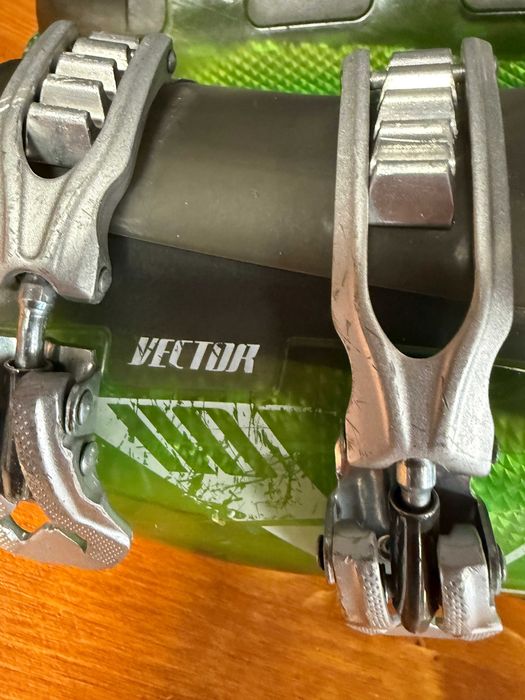 clapari head vector 110 mondo 25,5 europa 39,5