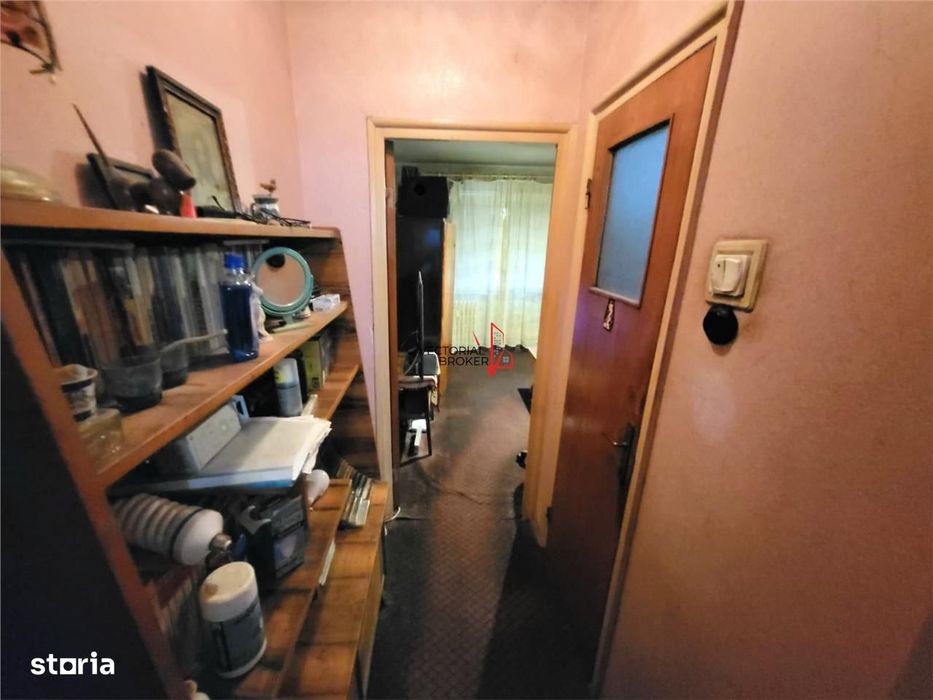 La 2 Pasi De Metrou   Apartament 3 Camere  Etaj 1