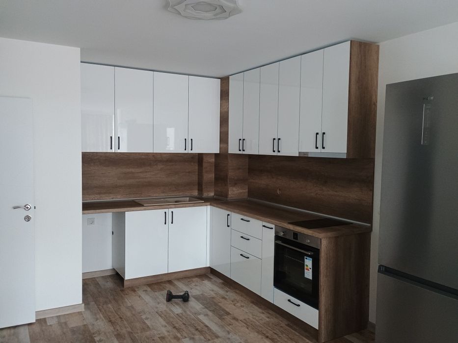 Дърводелски услуги  Мебели по поръчка