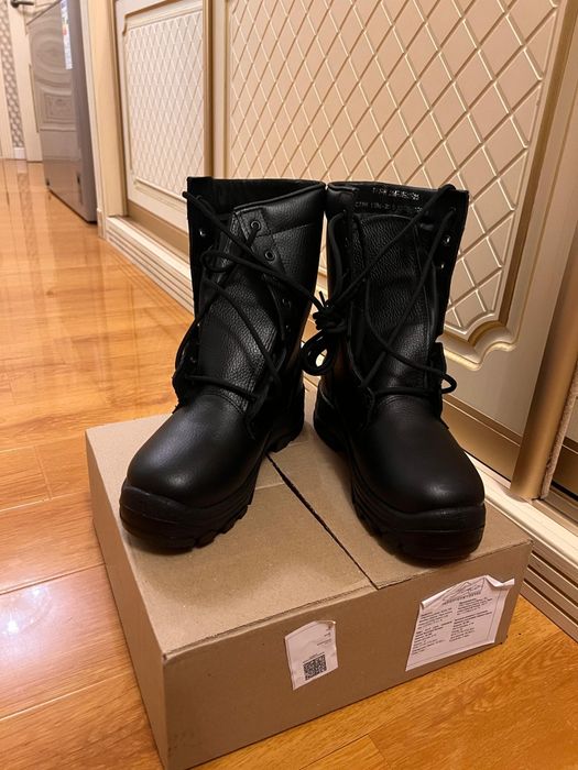 Продам качественные чисто кожаные берцы!