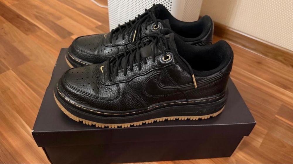 Кроссовки Air Force 1 Luxe