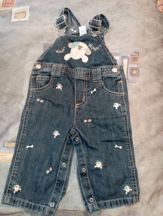 Комбинезон на 6 месяцев