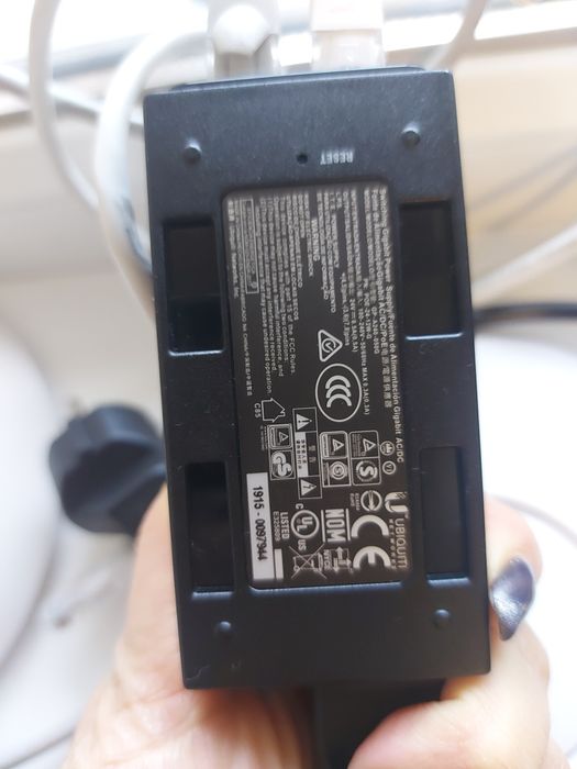 Продам ubi fi router