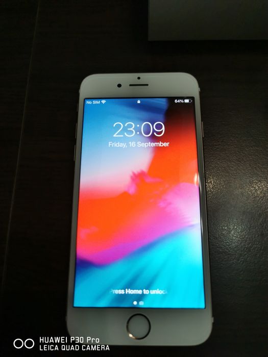 Iphone 6s 32г телефона е перфектен