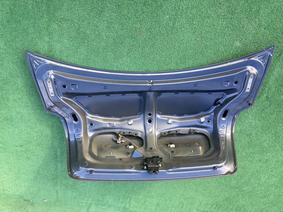 Заден капак за тойота авенсис седан/toyota avensis T25 03-08г