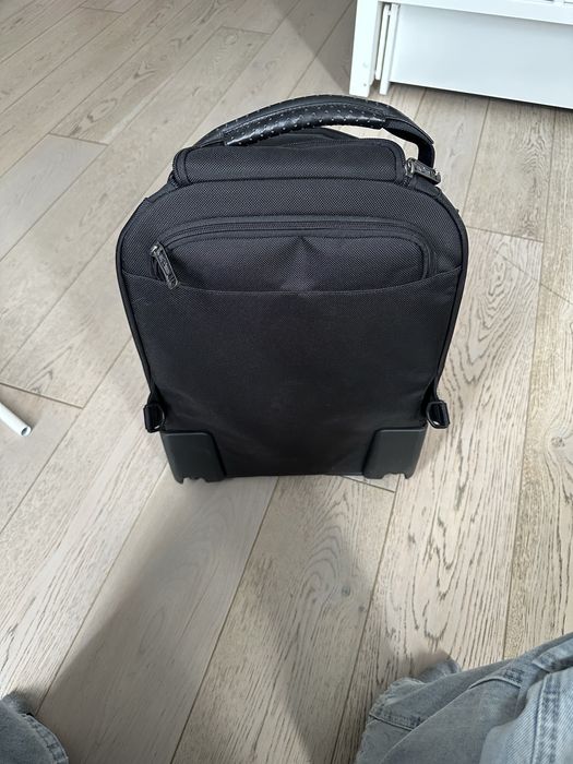 Чемодан-рюкзак victorinox.