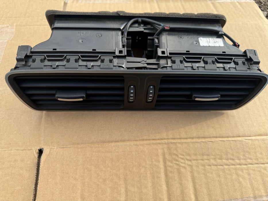Grile ventilatie VW Passat B7