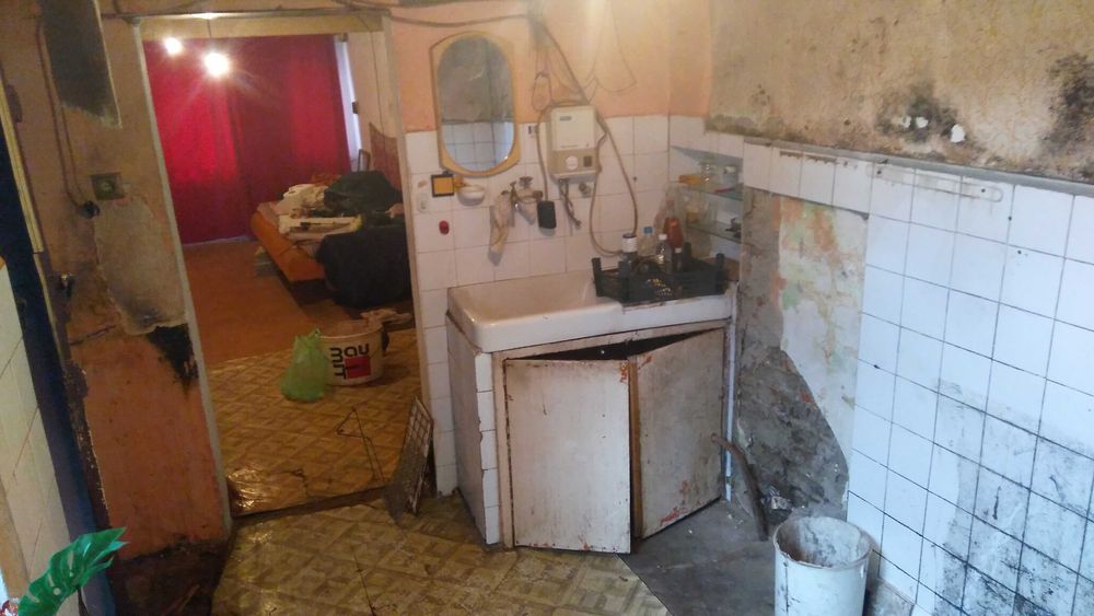 Продава се Къща в Габрово, Център - 61 кв.м за 1672 €/кв.м - Снимка #4