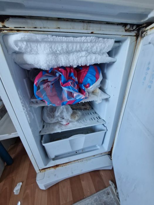 Продам холодильник