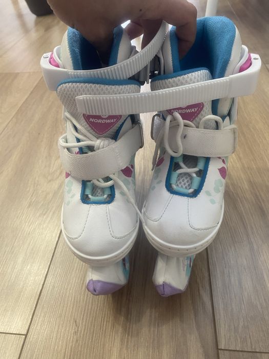 Продам Коньки детские