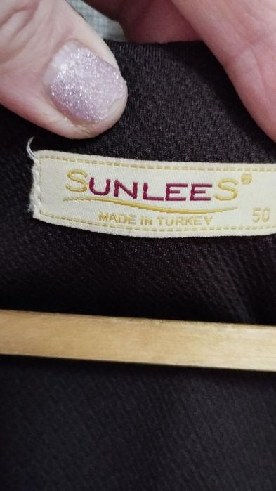 Продаются женские платья