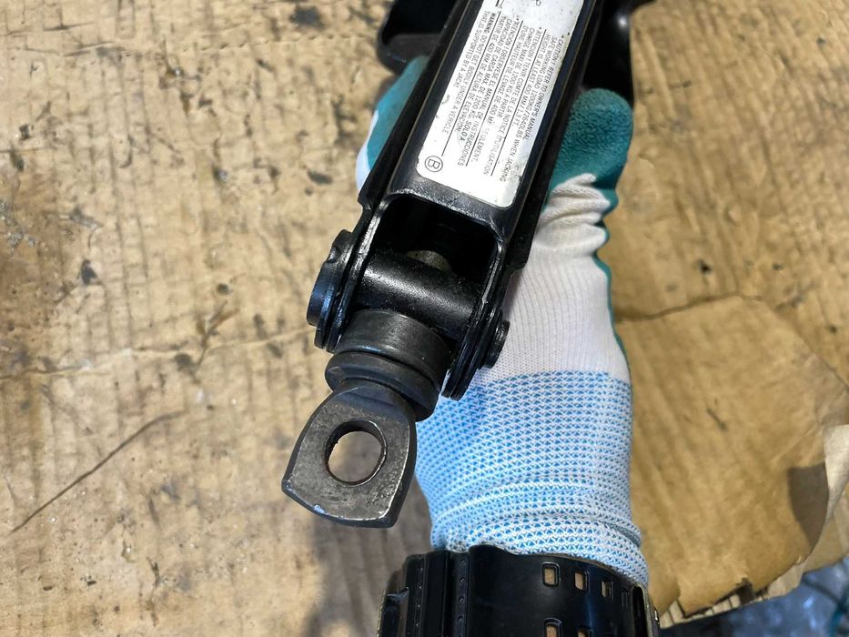 Авто Крик Авариен Крик BMW X5 E53 Оригинал