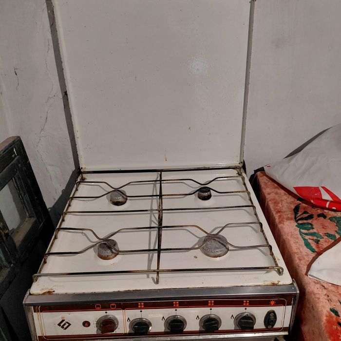 Газовая плита б/у
