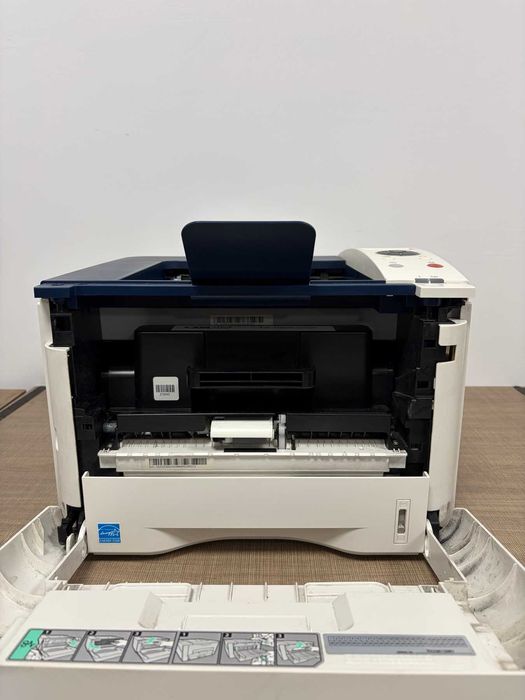 Черно-бял лазерен принтер Xerox Phaser 3320 с гаранция