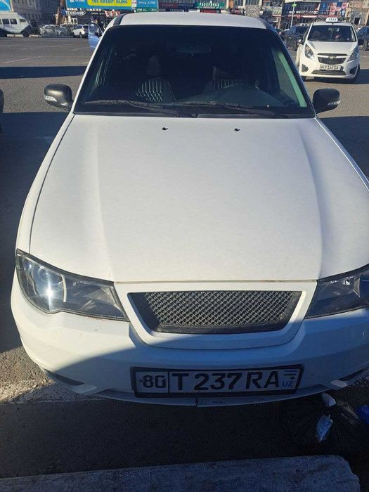 Nexia 2 DOHC сотилади