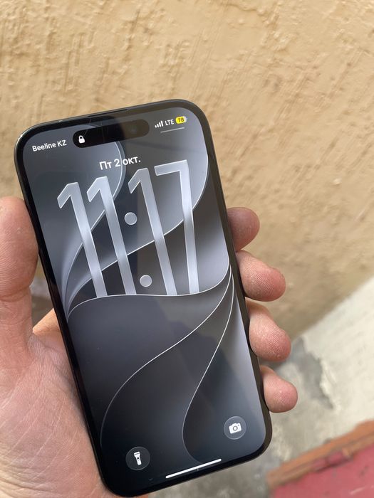 Iphone 16 128/80%