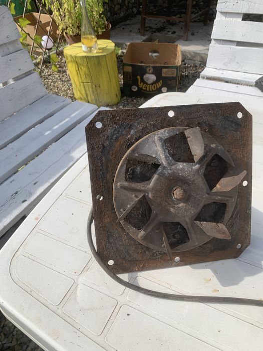 Ventilator centrala termica pe 300lemne junkers