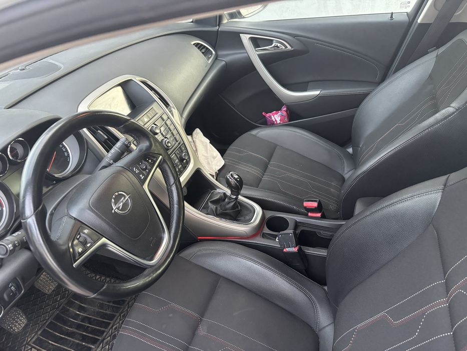 Vand opel astra j 2012